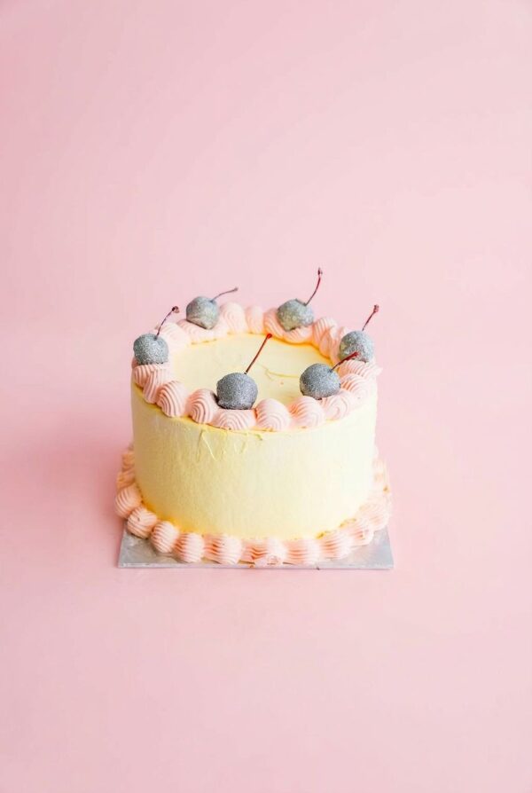 Vintage Cake - Yellow - Image 2